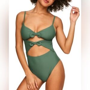 Adore Me NWT green Morgan one piece swimsuit bow detail peekaboo size 1X B42